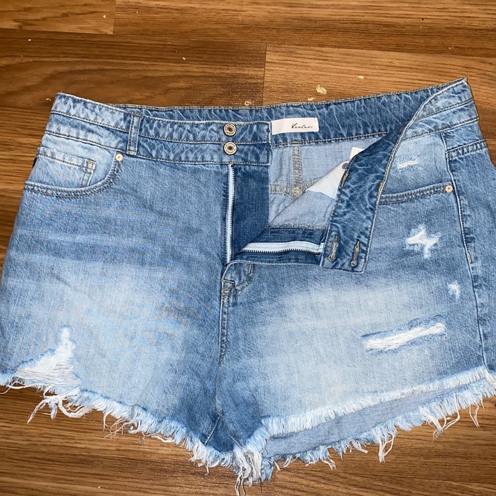 KanCan Shorts